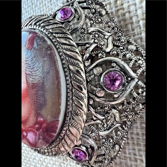 Vintage Western Germany Victorian Portrait Brooch Filigree Crystal Hand Painted - Picture 6 of 8